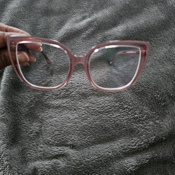 Pink Zeelool prescription glasses - Picture 4 of 5